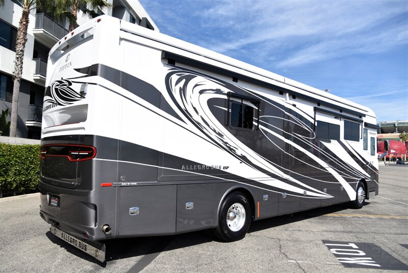 2023 Tiffin Allegro Bus 40ip   - Photo 2 - Orange, CA 92867