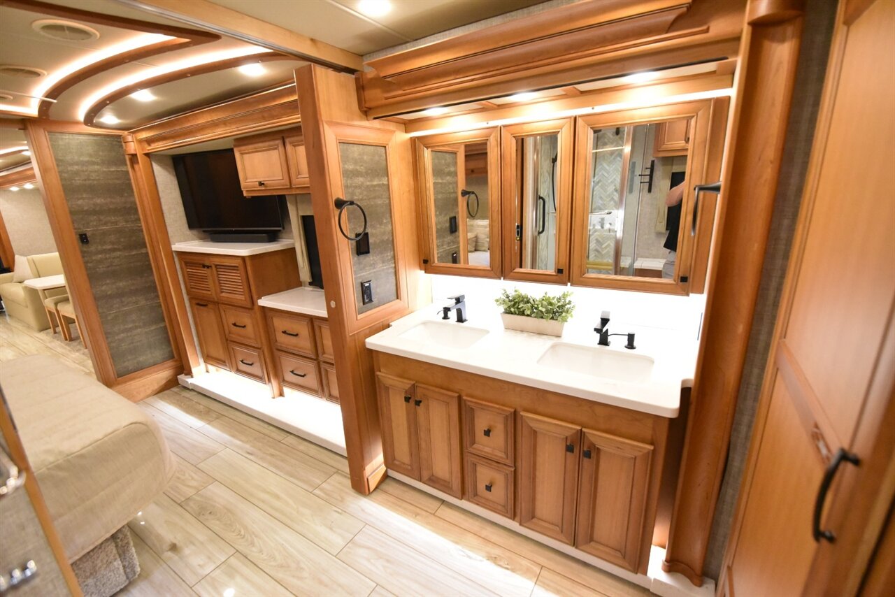 2023 Tiffin Allegro Bus 40ip   - Photo 71 - Orange, CA 92867