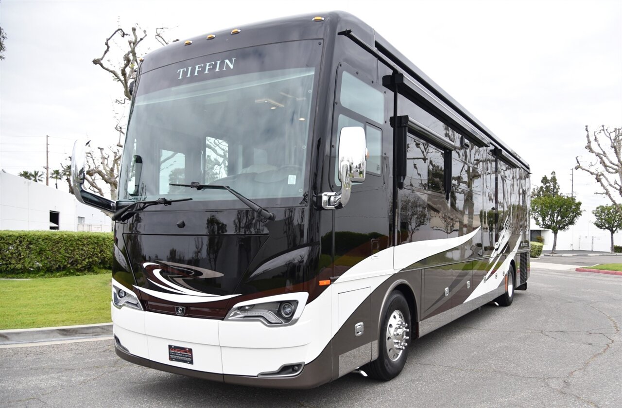 2021 Tiffin Allegro Bus 40IP   - Photo 10 - Orange, CA 92867