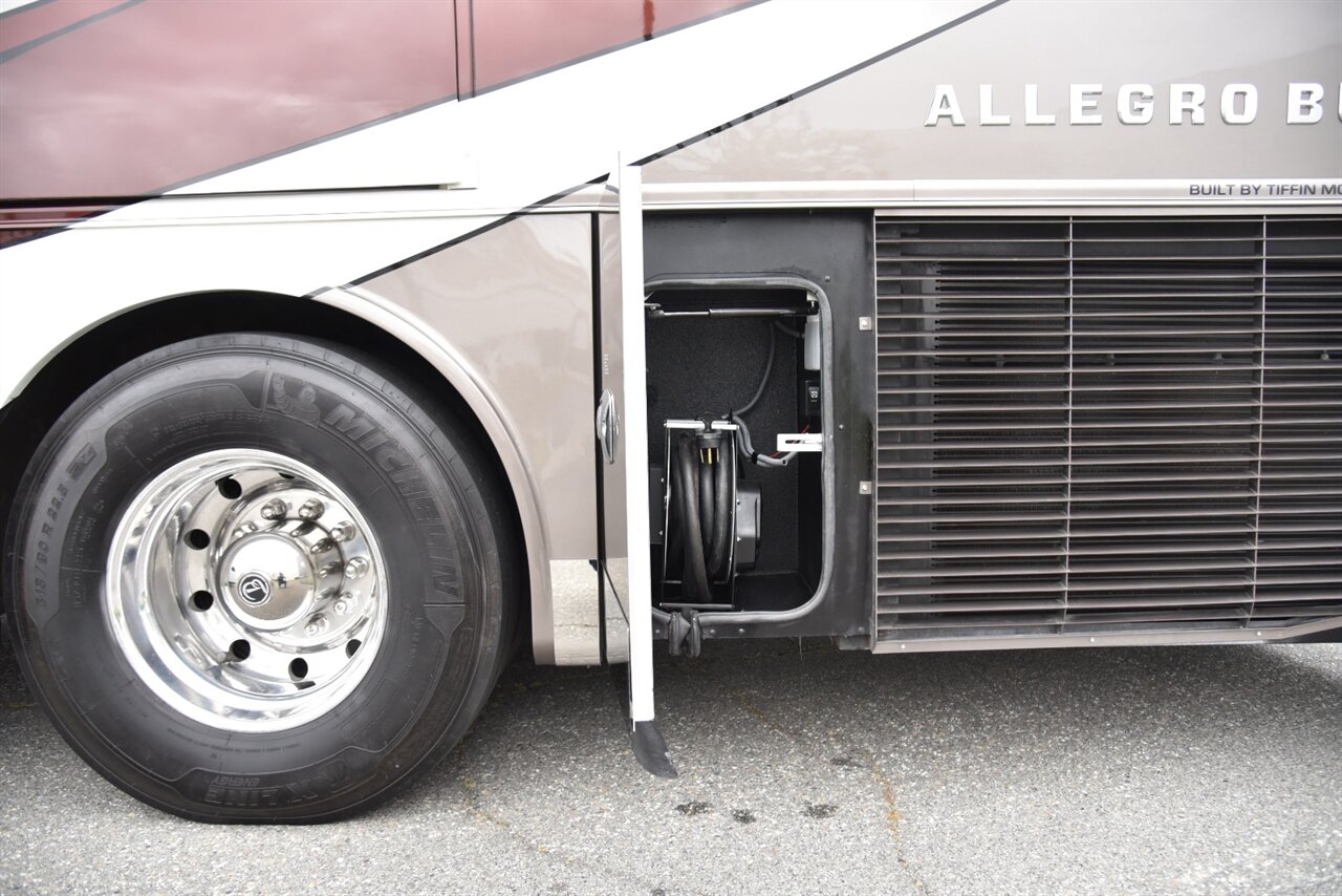 2021 Tiffin Allegro Bus 40IP   - Photo 39 - Orange, CA 92867