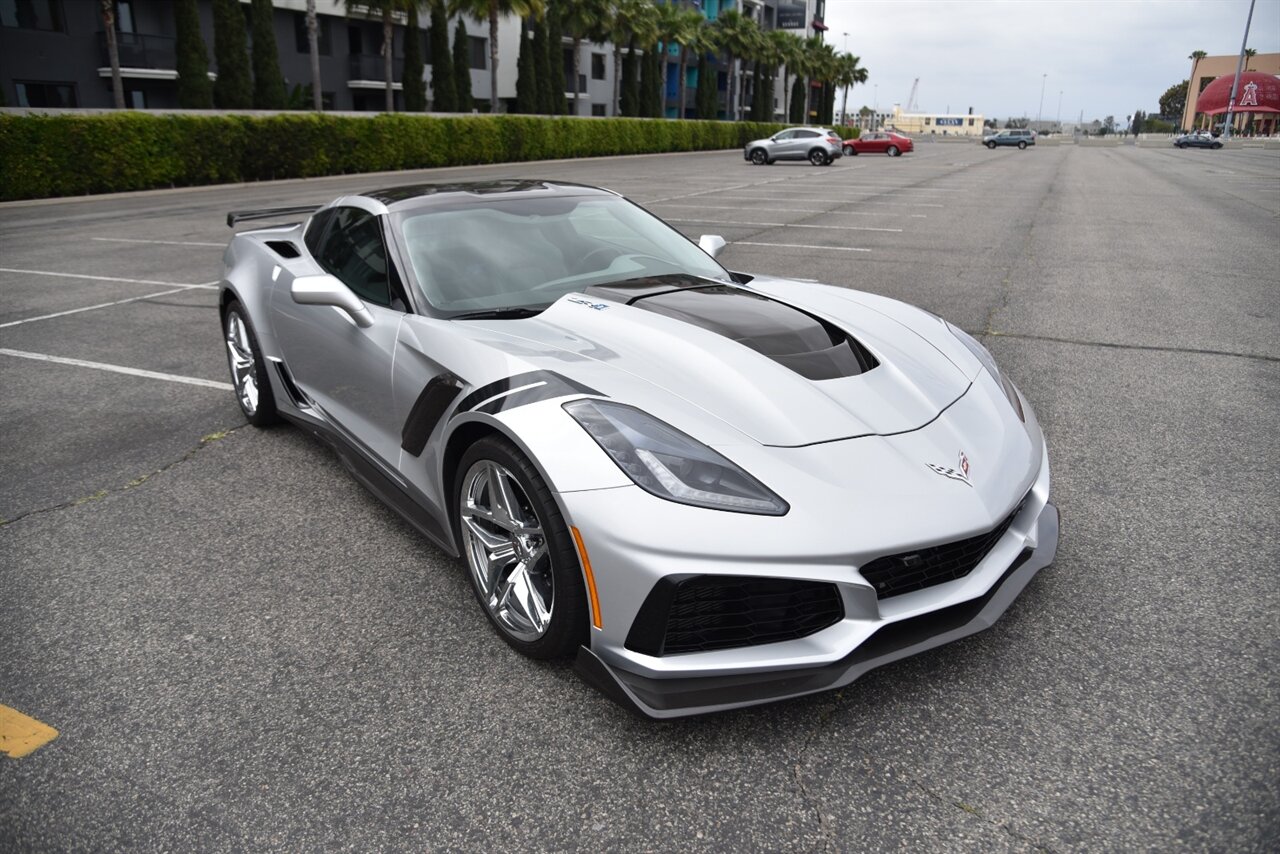 2019 Chevrolet Corvette ZR1   - Photo 5 - Orange, CA 92867