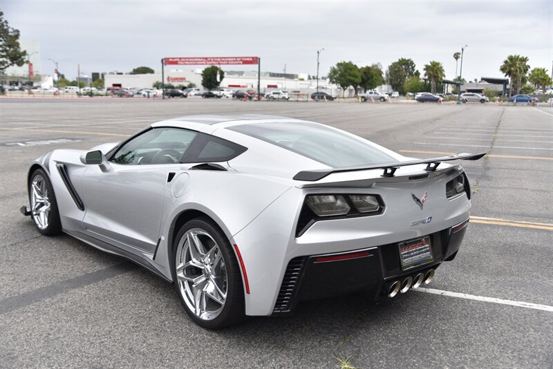 2019 Chevrolet Corvette ZR1   - Photo 2 - Orange, CA 92867