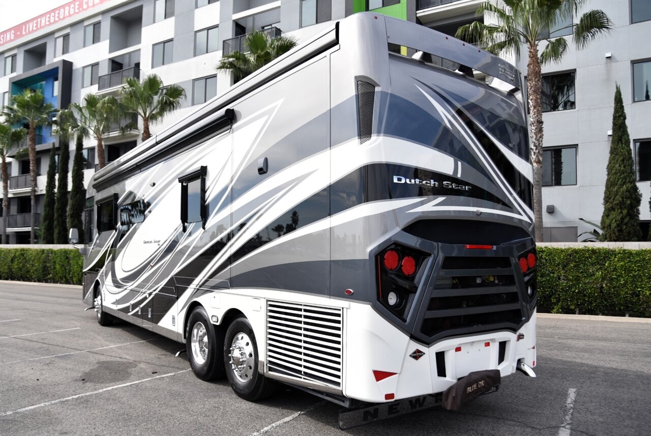 2021 Newmar Dutch Star 4020   - Photo 9 - Orange, CA 92867