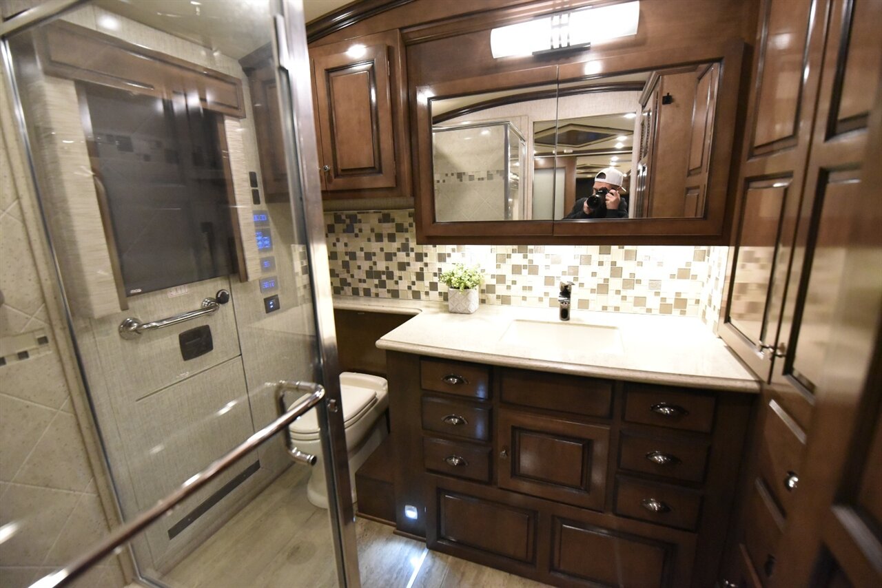 2021 Newmar Dutch Star 4020   - Photo 72 - Orange, CA 92867