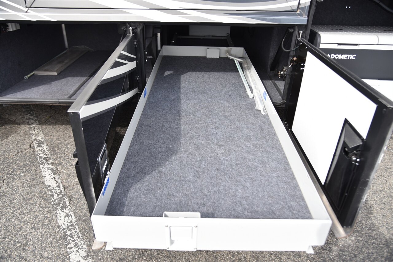 2021 Newmar Dutch Star 4020   - Photo 21 - Orange, CA 92867
