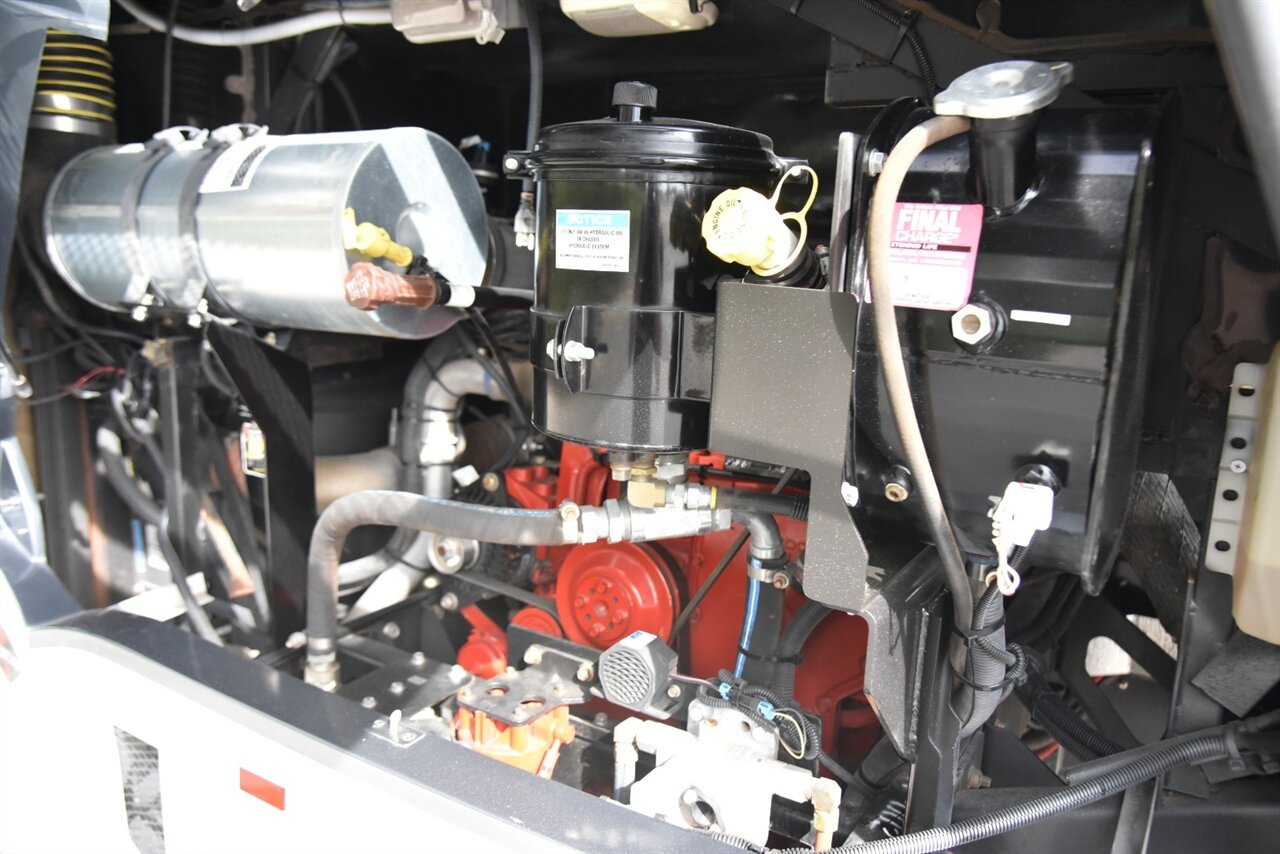 2021 Newmar Dutch Star 4020   - Photo 30 - Orange, CA 92867