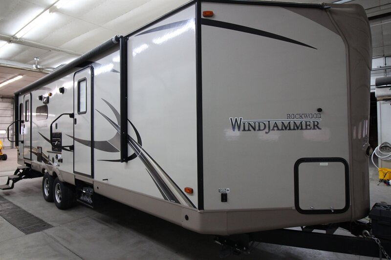 2018 ROCKWOOD 2715VS   - Photo 1 - Algona, IA 50511
