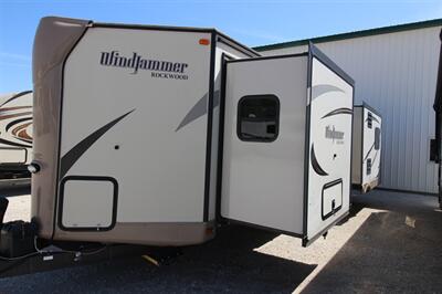 2016 ROCKWOOD 3029W   - Photo 4 - Algona, IA 50511