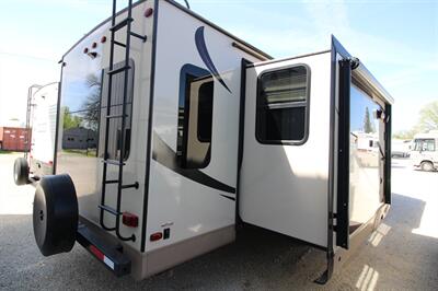 2016 ROCKWOOD 3029W   - Photo 2 - Algona, IA 50511