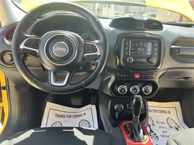 2015 Jeep Renegade Trailhawk   - Photo 9 - Phoenix, AZ 85009