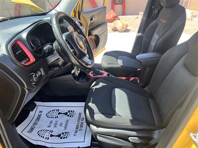 2015 Jeep Renegade Trailhawk   - Photo 7 - Phoenix, AZ 85009