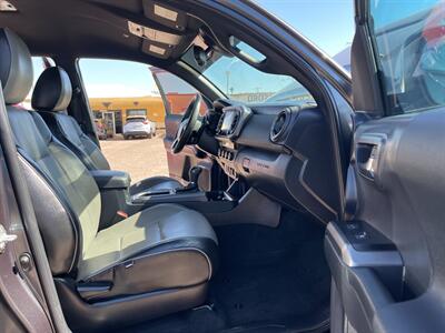 2023 Toyota Tacoma TRD Sport   - Photo 7 - Phoenix, AZ 85009