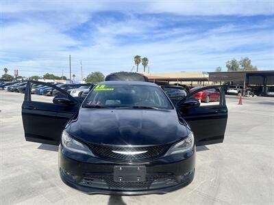 2015 Chrysler 200 S   - Photo 4 - Phoenix, AZ 85009