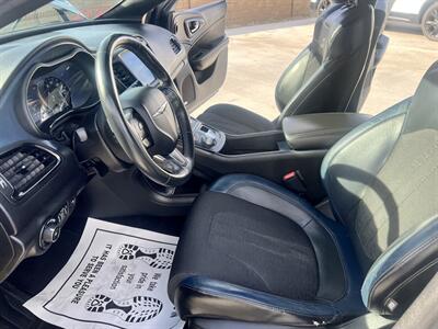 2015 Chrysler 200 S   - Photo 7 - Phoenix, AZ 85009