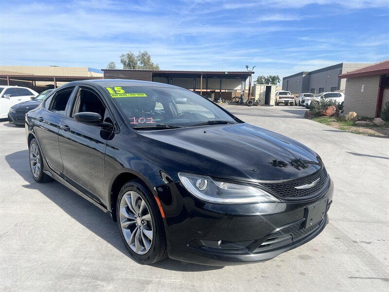 2015 Chrysler 200 S