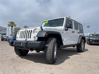 2014 Jeep Wrangler Unlimited Rubicon   - Photo 2 - Phoenix, AZ 85009