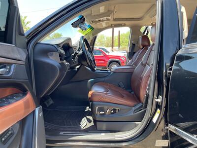 2017 Cadillac Escalade Premium Luxury   - Photo 5 - Phoenix, AZ 85009