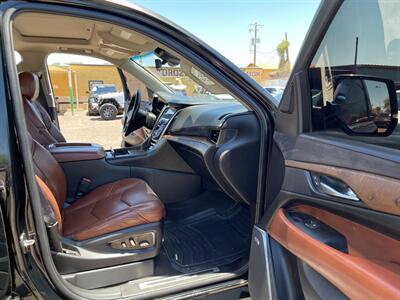 2017 Cadillac Escalade Premium Luxury   - Photo 7 - Phoenix, AZ 85009