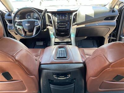 2017 Cadillac Escalade Premium Luxury   - Photo 9 - Phoenix, AZ 85009