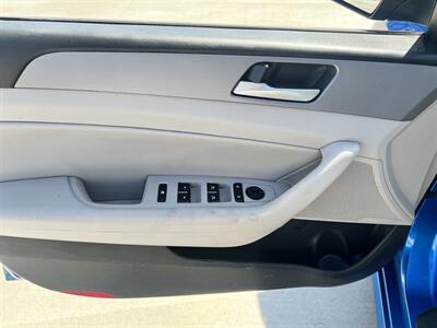 2019 Hyundai SONATA SEL   - Photo 10 - Phoenix, AZ 85009
