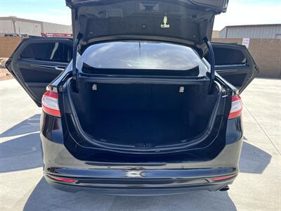 2016 Ford Fusion SE   - Photo 12 - Phoenix, AZ 85009