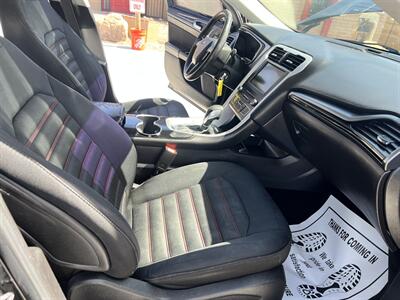 2016 Ford Fusion SE   - Photo 14 - Phoenix, AZ 85009