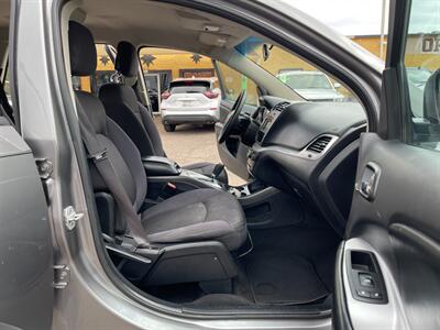 2013 Dodge Journey SXT   - Photo 8 - Phoenix, AZ 85009