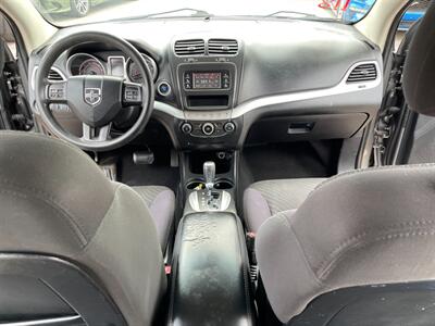 2013 Dodge Journey SXT   - Photo 10 - Phoenix, AZ 85009