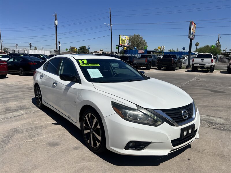 2017 Nissan Altima SR
