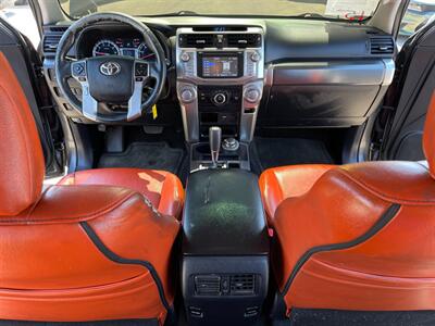 2016 Toyota 4Runner SR5   - Photo 10 - Phoenix, AZ 85009