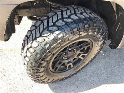 2016 Toyota 4Runner SR5   - Photo 12 - Phoenix, AZ 85009