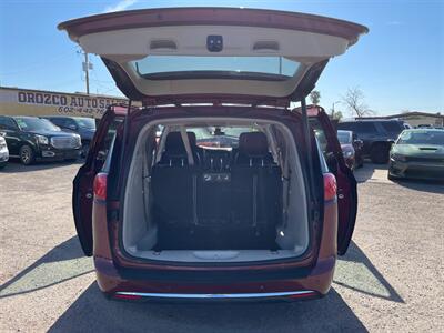 2017 Chrysler Pacifica Touring Plus   - Photo 7 - Phoenix, AZ 85009