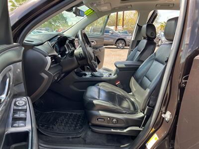 2018 Chevrolet Traverse LT Leather   - Photo 5 - Phoenix, AZ 85009