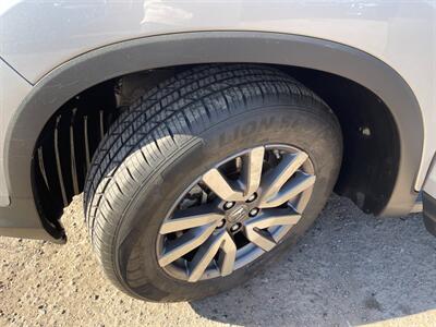 2021 Honda Pilot EX - Photo 12 - Phoenix, AZ 85009