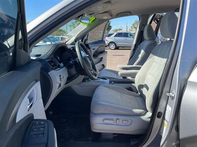2021 Honda Pilot EX - Photo 5 - Phoenix, AZ 85009