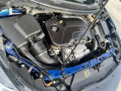 2019 Chevrolet Cruze Premier   - Photo 16 - Phoenix, AZ 85009