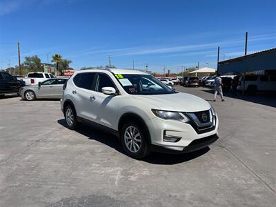 2018 Nissan Rogue SV   - Photo 13 - Phoenix, AZ 85009