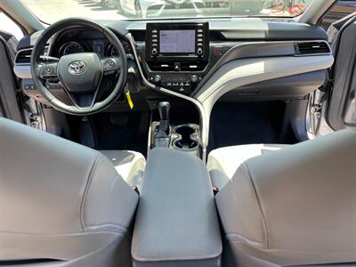 2022 Toyota Camry SE - Photo 9 - Phoenix, AZ 85009
