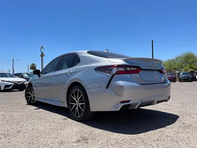 2022 Toyota Camry SE - Photo 3 - Phoenix, AZ 85009