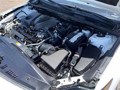 2021 Toyota Camry SE - Photo 10 - Phoenix, AZ 85009