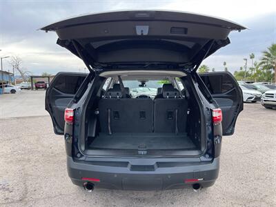 2020 Chevrolet Traverse LT Leather   - Photo 7 - Phoenix, AZ 85009