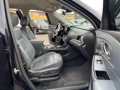 2020 Chevrolet Traverse LT Leather   - Photo 8 - Phoenix, AZ 85009