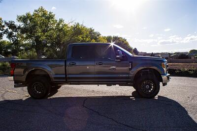 2017 Ford F-350 Super Duty Lariat   - Photo 2 - Albuquerque, NM 87114