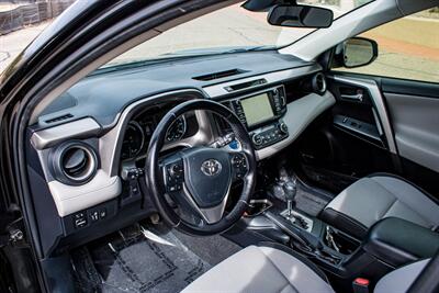 2016 Toyota RAV4 Hybrid XLE   - Photo 13 - Albuquerque, NM 87114