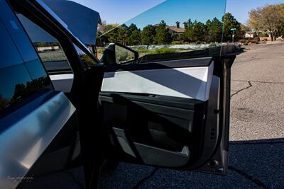 2024 Tesla Cybertruck All-Wheel Drive   - Photo 18 - Albuquerque, NM 87114