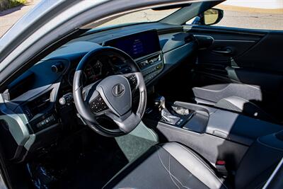 2024 Lexus ES 300h 300h Luxury   - Photo 11 - Albuquerque, NM 87114