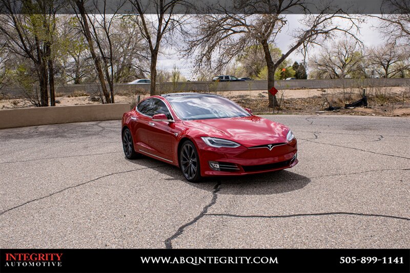 2021 Tesla Model S Performance photo