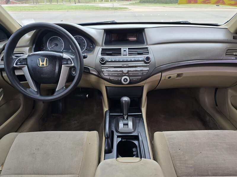 2010 Honda Accord LX - Photo 16 - Garland, TX 75042