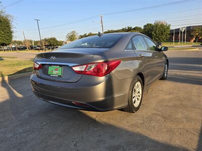 2011 Hyundai SONATA GLS   - Photo 8 - Garland, TX 75042