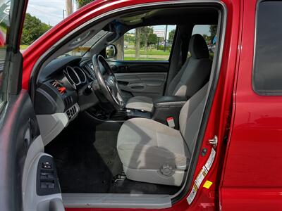 2014 Toyota Tacoma   - Photo 13 - Garland, TX 75042